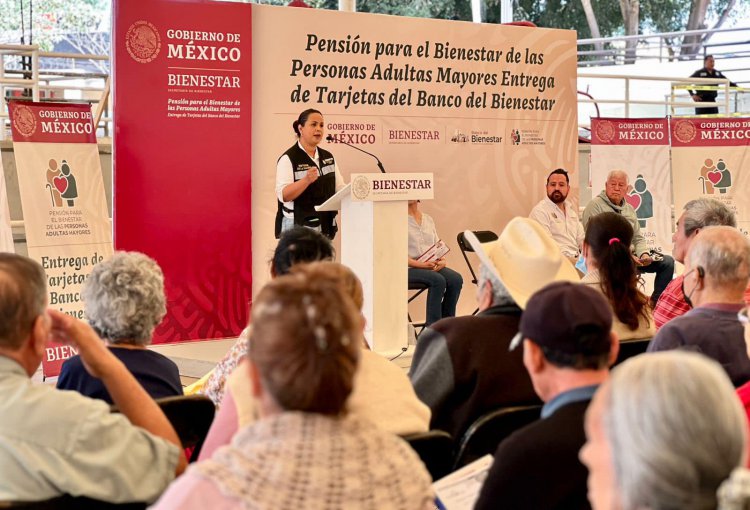 ARRANCÓ LA JORNADA DE ENTREGA DE TARJETAS DEL BANCO BIENESTAR A LOS BENEFICIADOS DEL PROGRAMA PENSIÓN PARA LAS PERSONAS ADULTAS MAYORES QUE COBRAN  EN BBVA BANCOMER