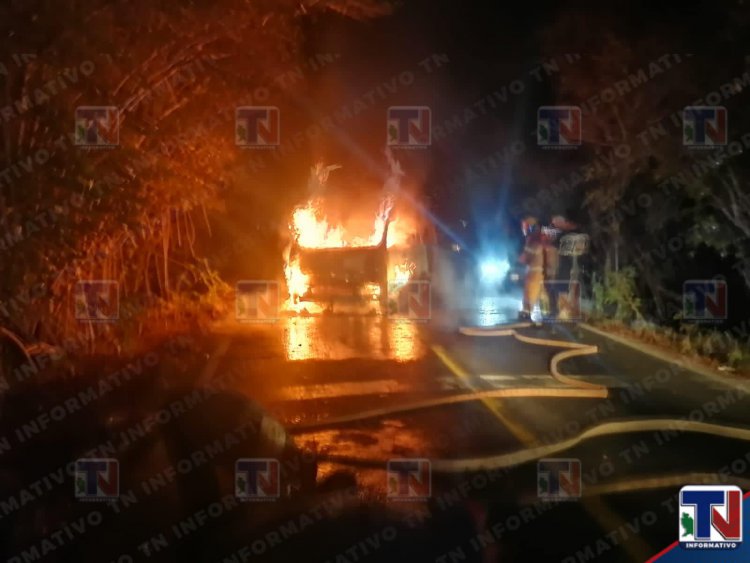 ¿QUE PASÓ EL DOMINGO EN SAN BLAS Y SANTIAGO? Aquí te lo contamos con lujo de detalles: